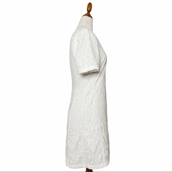 Theory White Lace Danaline LC Sheath Dress 2 - Picture 4 of 10